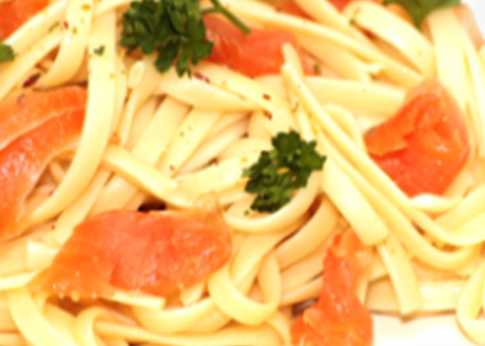 TAGLIATELLES SAUMON